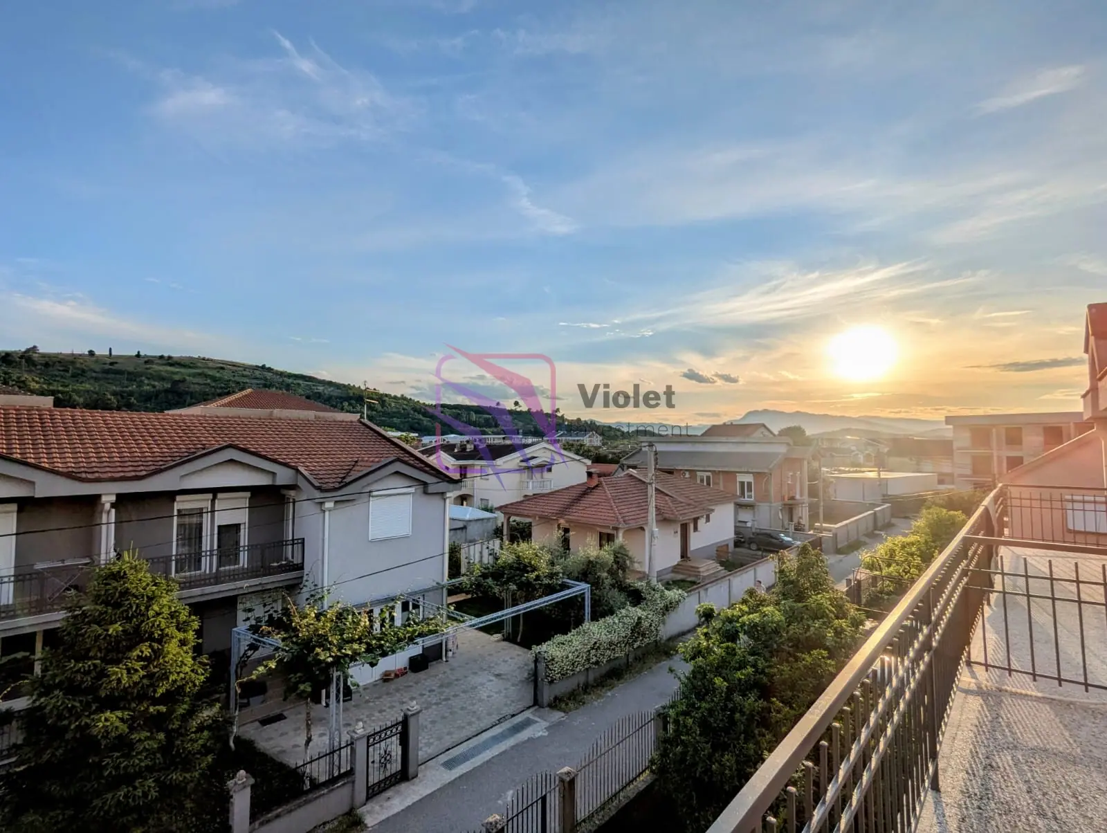Trosoban-dupleks-stan-u-Zabjelu-Podgorica-13 Izdavanje: Trosoban stan 120 m² – Zabjelo, Podgorica — fotografija 14