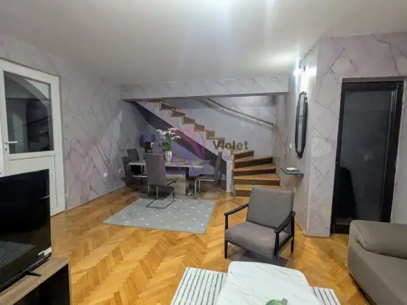 Izdavanje: Trosoban stan 120 m² – Zabjelo, Podgorica — fotografija 15
