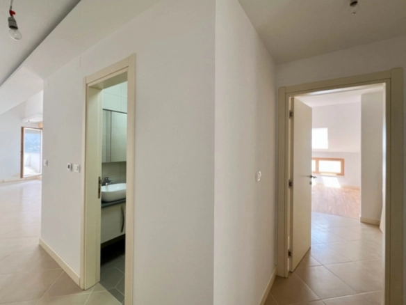 Dvosoban stan 120 m² – Dobrota, Kotor — fotografija 9