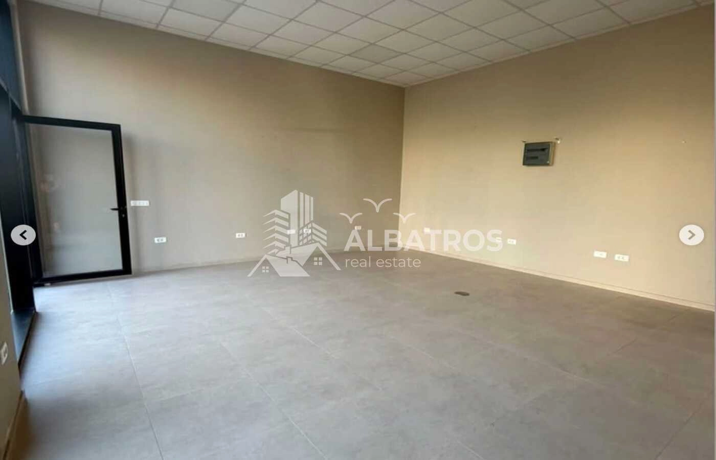 Poslovni-prostor-40-m²-za-izdavanje-Bar-2 Izdavanje: Poslovni prostor 40 m² – Bar — fotografija 3
