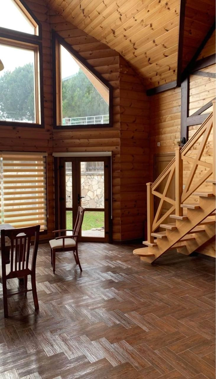Dvospratna-kuca-od-cedrovine-sa-bazenom-Sutomore-Bar-1 Kuća 266 m² – Sutomore, Bar — fotografija 2