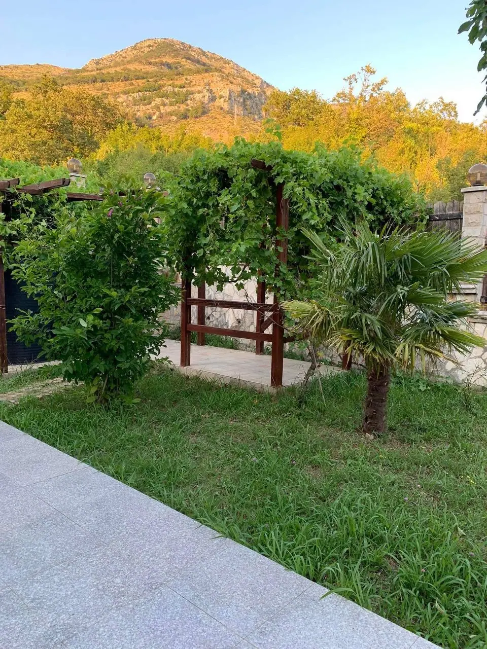 Dvospratna-kuca-od-cedrovine-sa-bazenom-Sutomore-Bar-9 Kuća 266 m² – Sutomore, Bar — fotografija 10