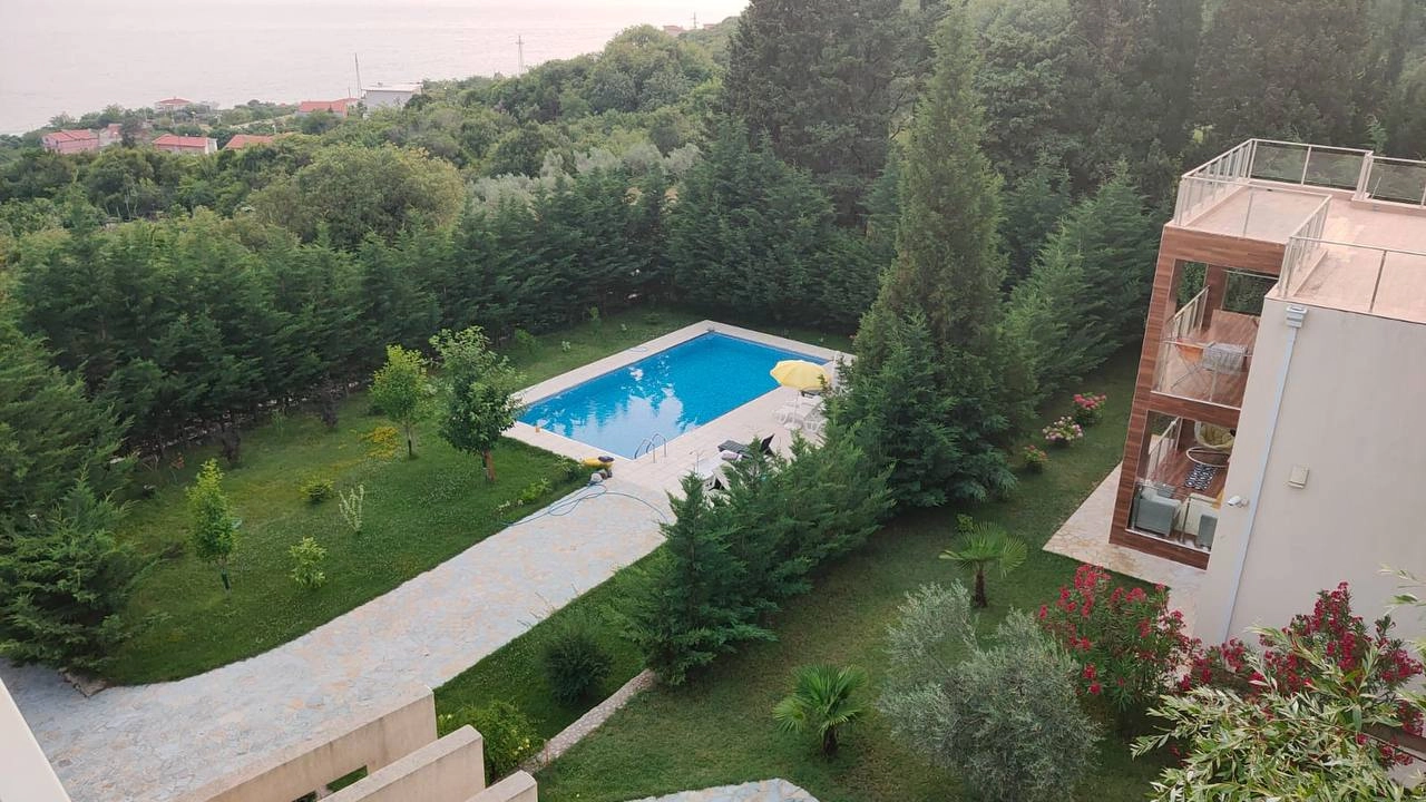 Kuca-sa-bastom-u-Dobroj-Vodi-Bar-2 Kuća 320 m² – Dobra Voda, Bar — fotografija 3