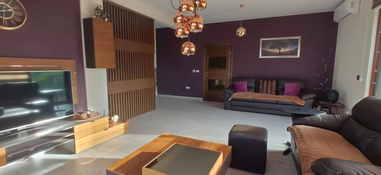 Kuca-sa-bastom-u-Dobroj-Vodi-Bar-7 Kuća 320 m² – Dobra Voda, Bar — fotografija 8