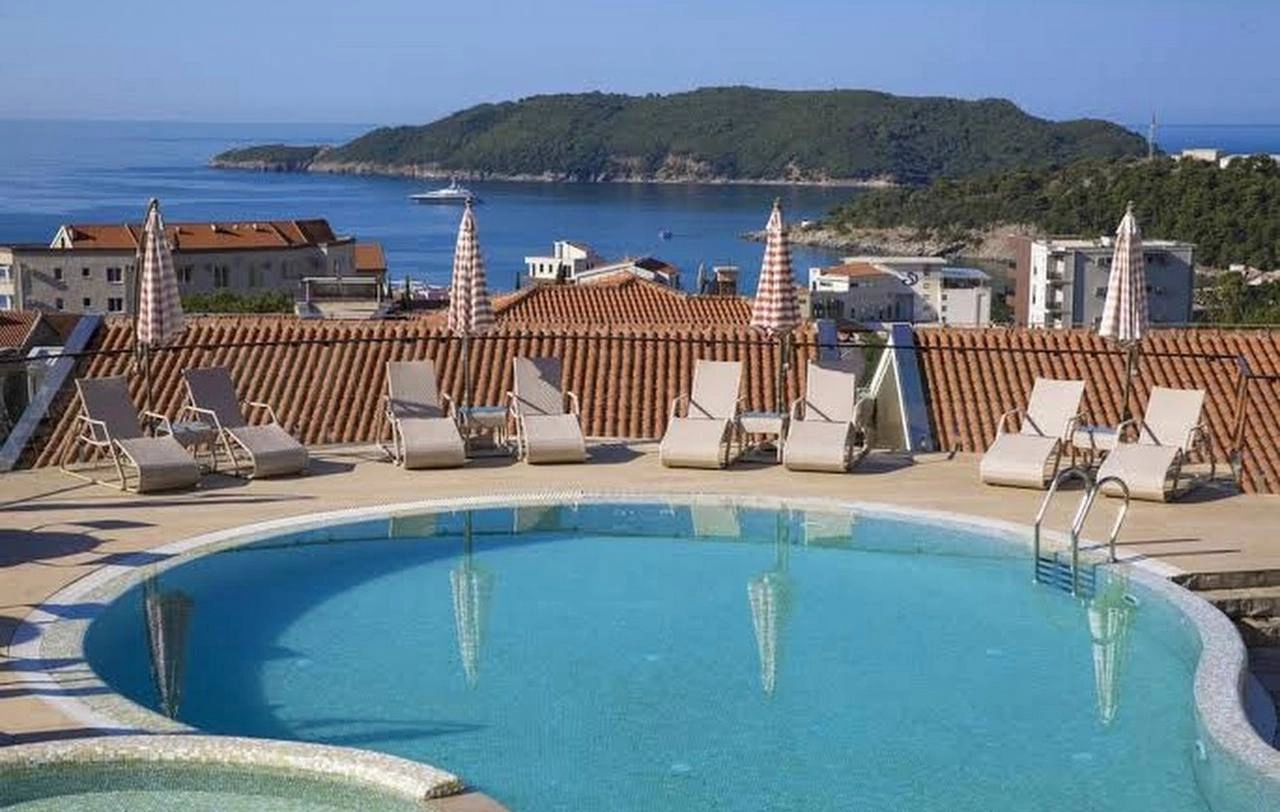 Dvosoban-stan-s-pogledom-na-more-Becici-Budva Dvosoban stan s pogledom na more