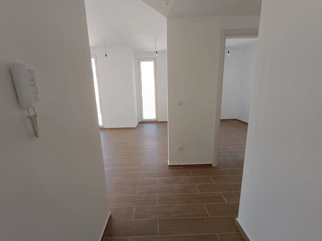 Dvosoban-stan-s-pogledom-na-more-Becici-Budva-2 Dvosoban stan 76 m² – Bečići, Budva — fotografija 3