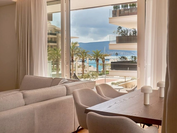 Dvosoban stan 136 m² – Tivat — fotografija 2