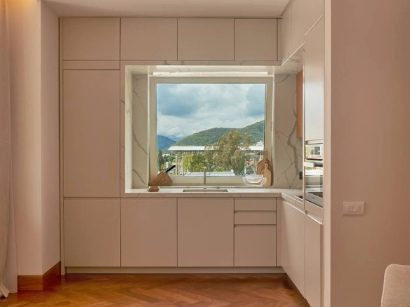 Dvosoban stan 136 m² – Tivat — fotografija 5