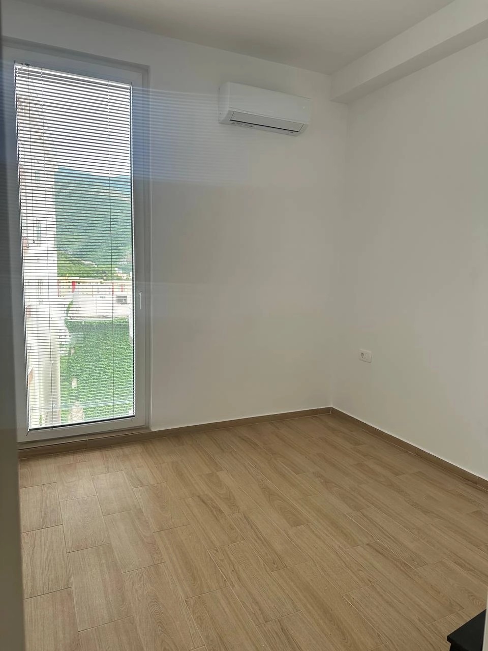 Trosoban-stan-sa-terasom-i-pogledom-na-more-Becici-Budva-6 Trosoban stan 103 m² – Bečići, Budva — fotografija 7