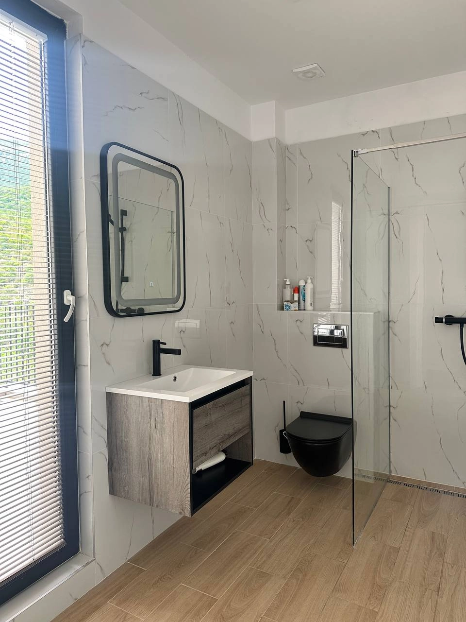 Trosoban-stan-sa-terasom-i-pogledom-na-more-Becici-Budva-7 Trosoban stan 103 m² – Bečići, Budva — fotografija 8