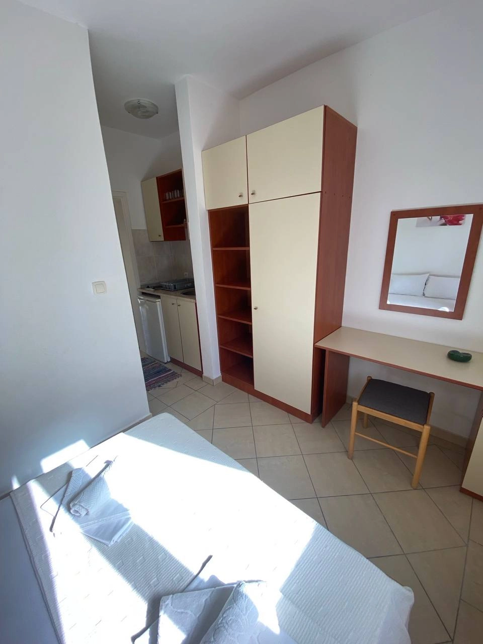 Mini-hotel-sa-pogledom-na-more-Dobra-Voda-Bar-8 Hotel 220 m² – Dobra Voda, Bar — fotografija 9