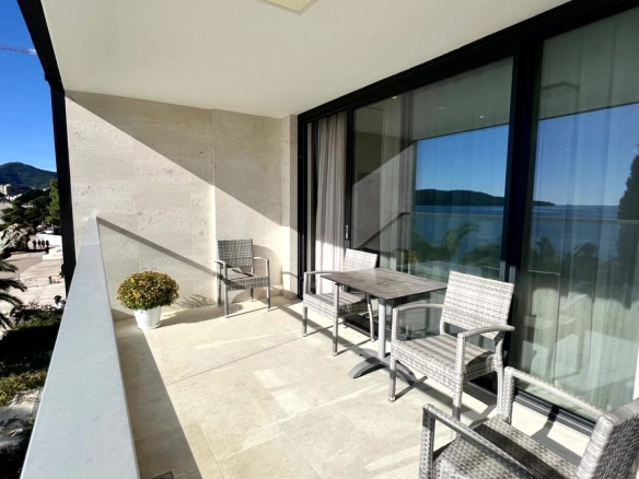Dvosoban stan 107 m² – Rafailovići, Budva — fotografija 2