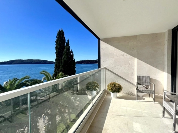Dvosoban stan 107 m² – Rafailovići, Budva — fotografija 3