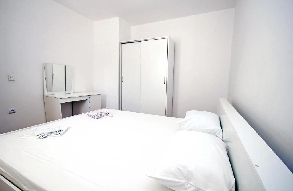 Kuca-sa-bazenom-u-Rezevicima-Budva-3 Kuća 174 m² – Reževići, Budva — fotografija 4