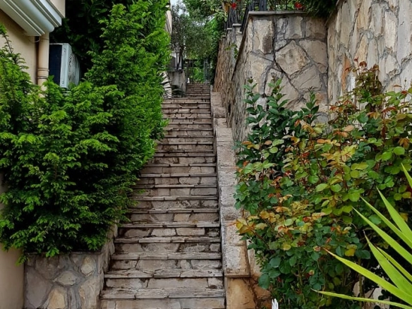 Dvosoban stan 112 m² – Herceg Novi — fotografija 9