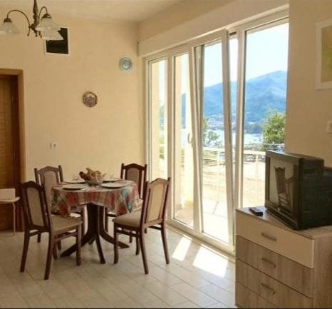 Kuća 110 m² – Donja Lastva, Tivat — fotografija 8