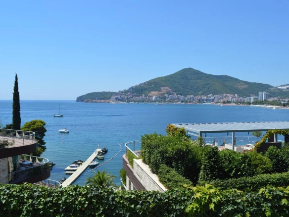 Trosoban stan 167 m² – Budva — fotografija 3
