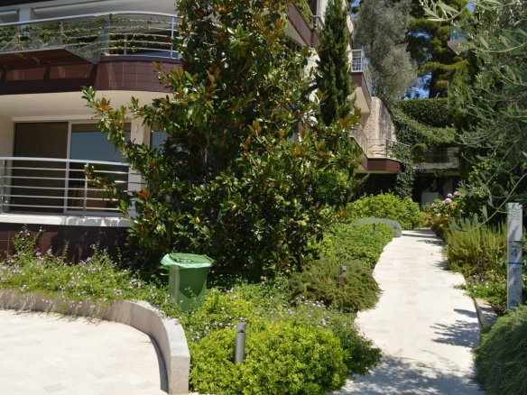Trosoban stan 167 m² – Budva — fotografija 6