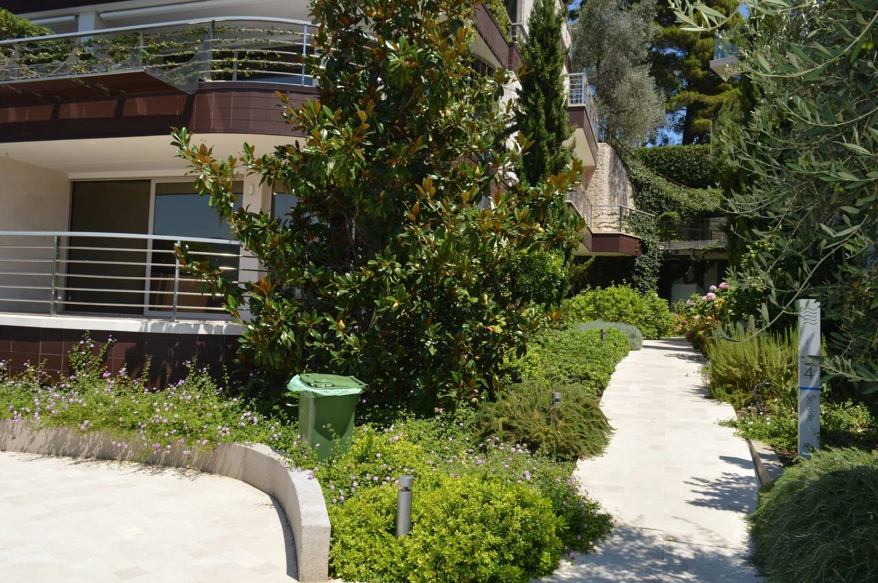 Trosoban-stan-u-kompleksu-Dukley-Gardens-Budva-5 Trosoban stan 167 m² – Budva — fotografija 6