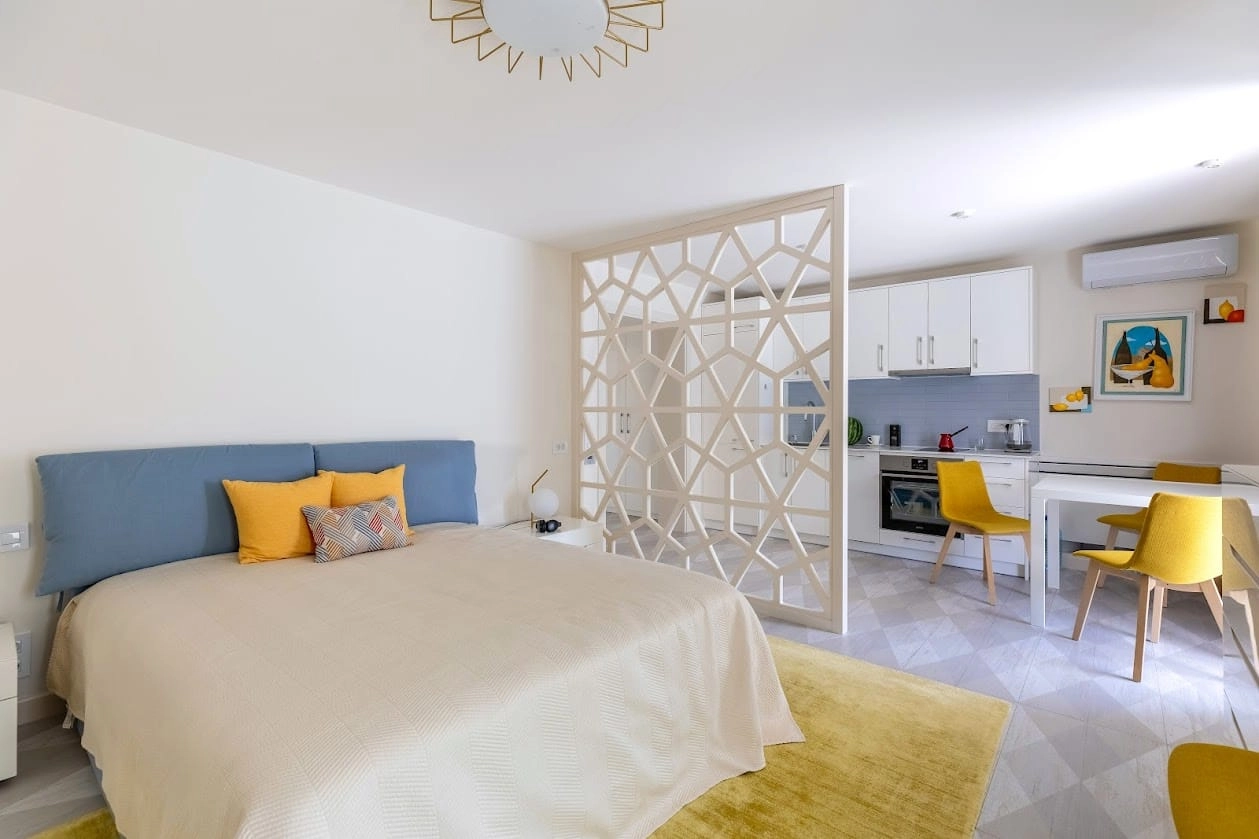 Kuca-na-prvoj-liniji-mora-u-Lepetanima-Tivat-6 Kuća 423 m² – Lepetane, Tivat — fotografija 7