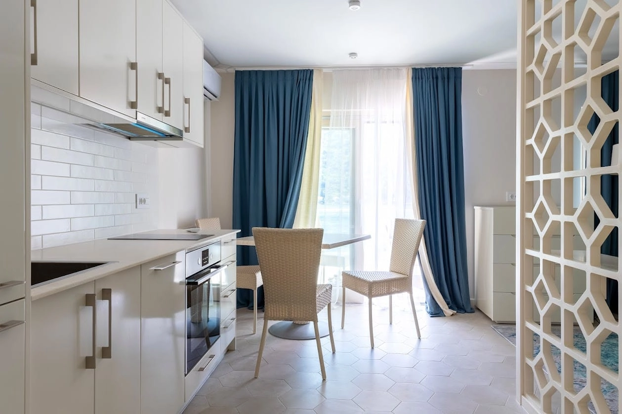 Kuca-na-prvoj-liniji-mora-u-Lepetanima-Tivat-8 Kuća 423 m² – Lepetane, Tivat — fotografija 9