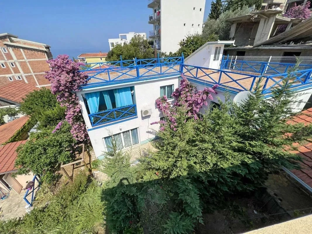 Kuca-u-marokanskom-stilu-sa-bazenom-Dobra-Voda-Bar-1 Kuća 632 m² – Dobra Voda, Bar — fotografija 2