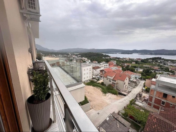 Dvosoban stan 68 m² – Mažina, Tivat — fotografija 3