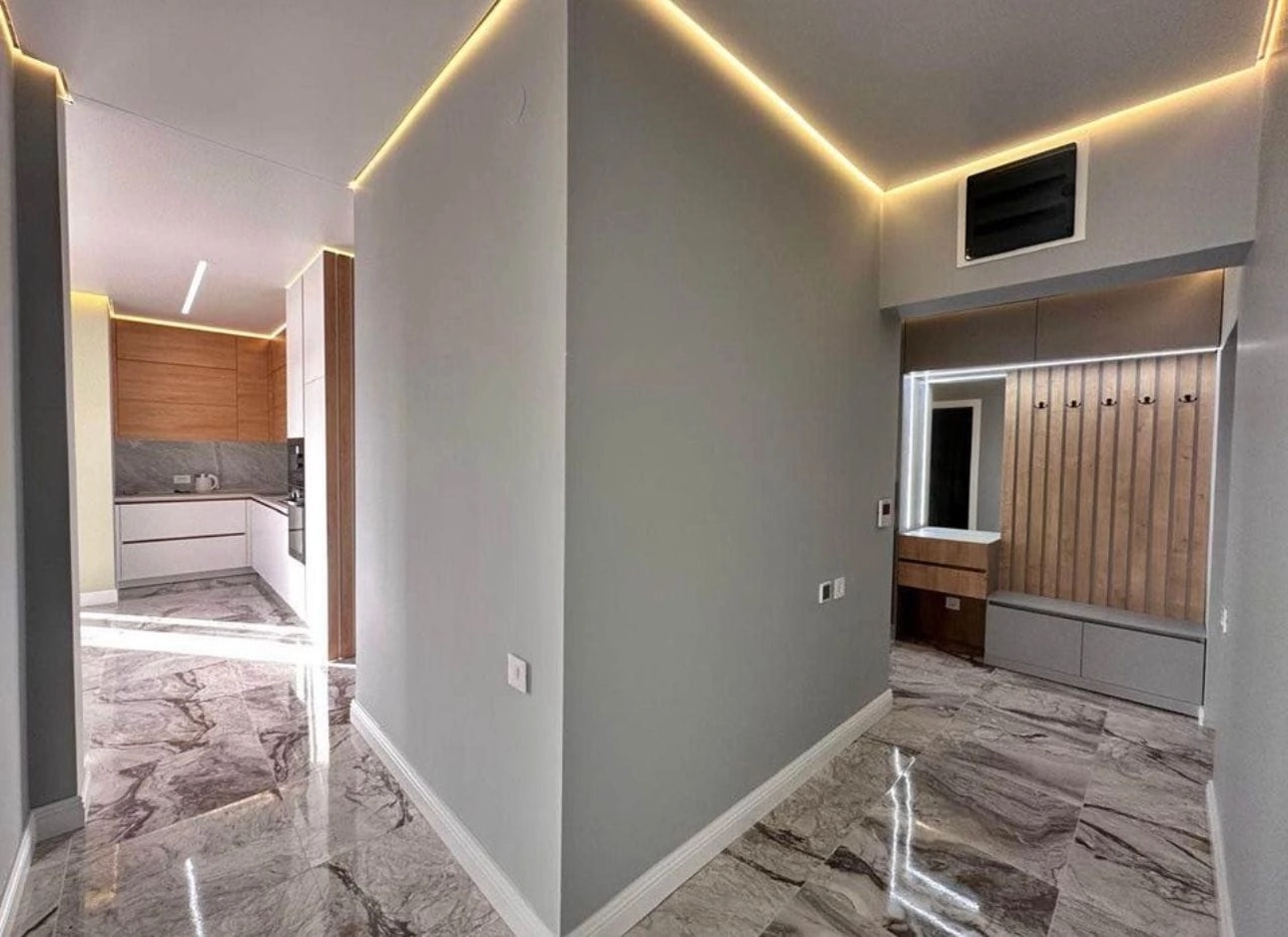 Penthaus-sa-terasom-i-pogledom-na-more-Tivat-3 Dvosoban stan 68 m² – Mažina, Tivat — fotografija 4
