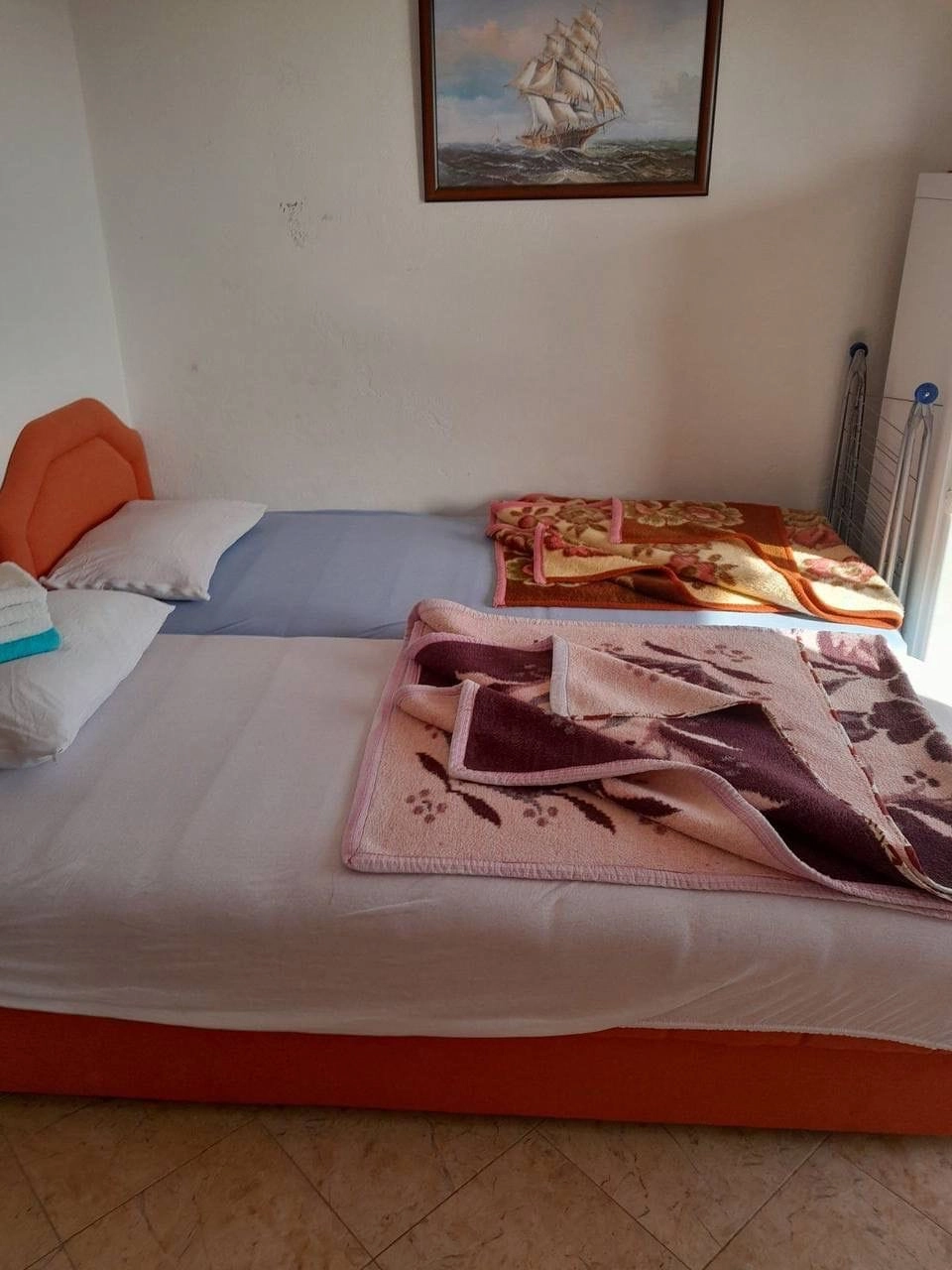 Kuca-sa-pet-stanova-u-Susnju-Bar-4 Kuća 220 m² – Šušanj, Bar — fotografija 5