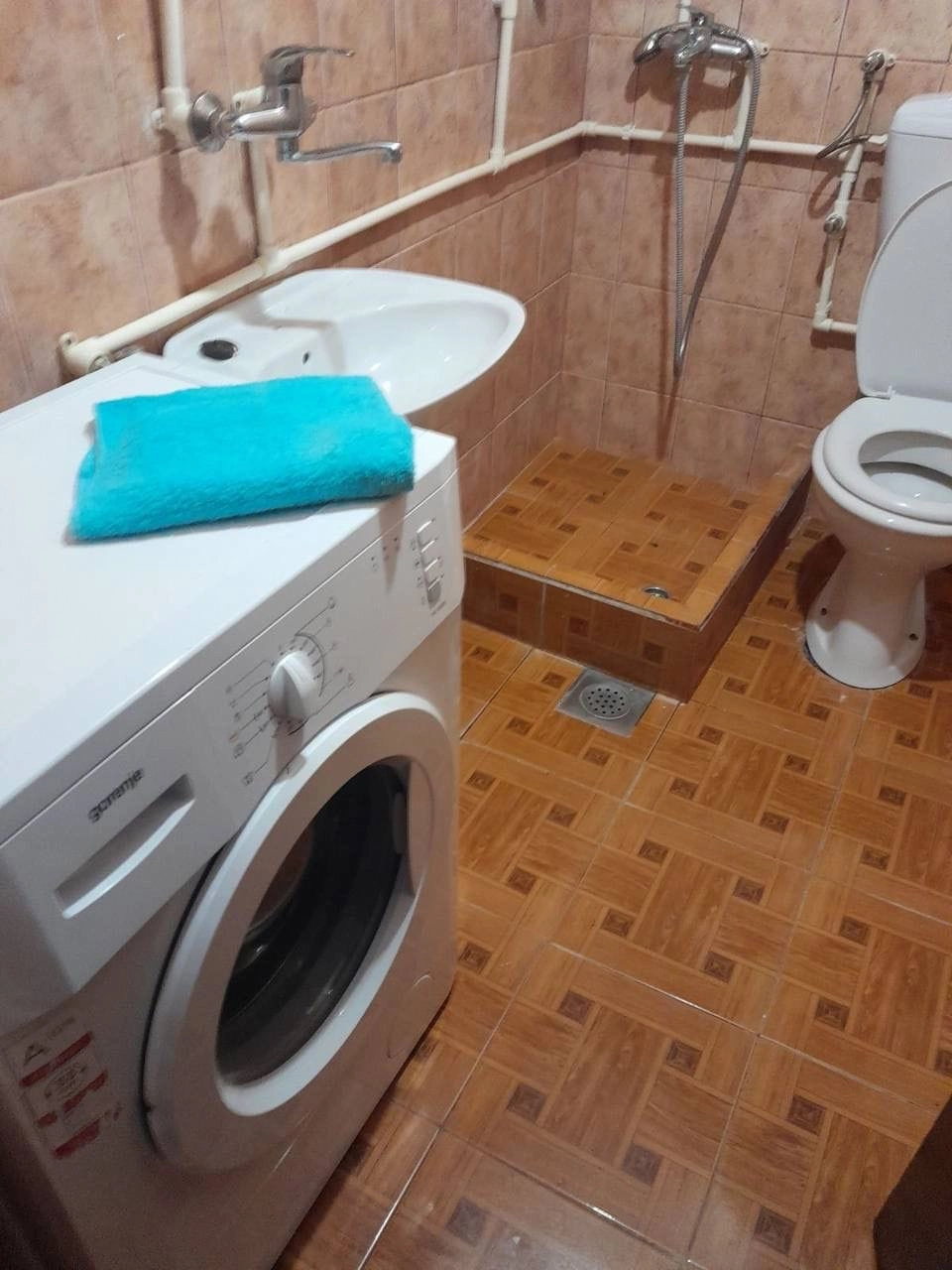 Kuca-sa-pet-stanova-u-Susnju-Bar-6 Kuća 220 m² – Šušanj, Bar — fotografija 7