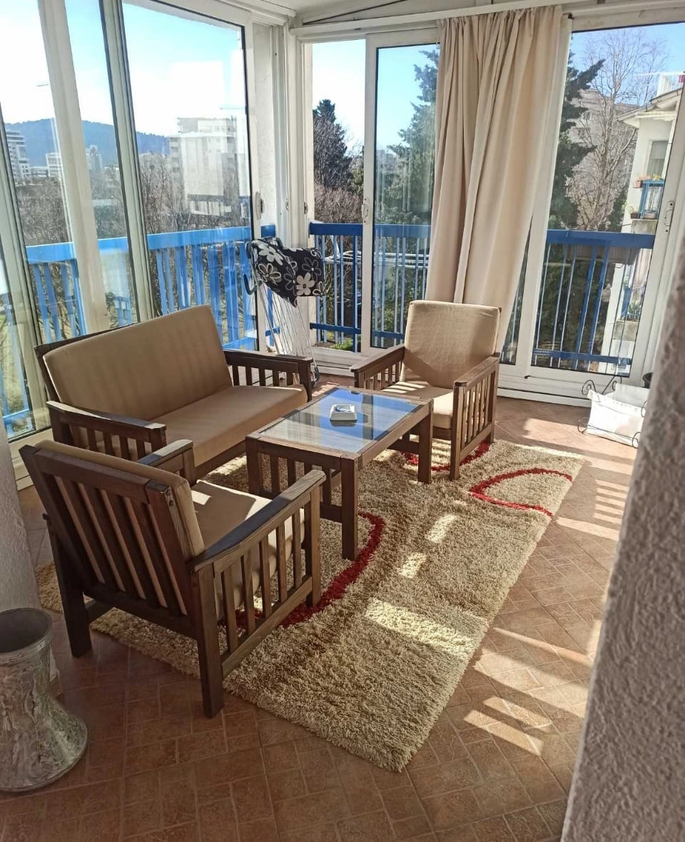 Trosoban-stan-u-Makedonskom-naselju-Bar-1 Trosoban stan 101 m² – Makedonsko naselje, Bar — fotografija 2