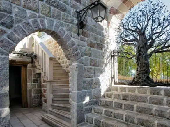 Kuća 256 m² – Skočiđevojka, Budva — fotografija 3