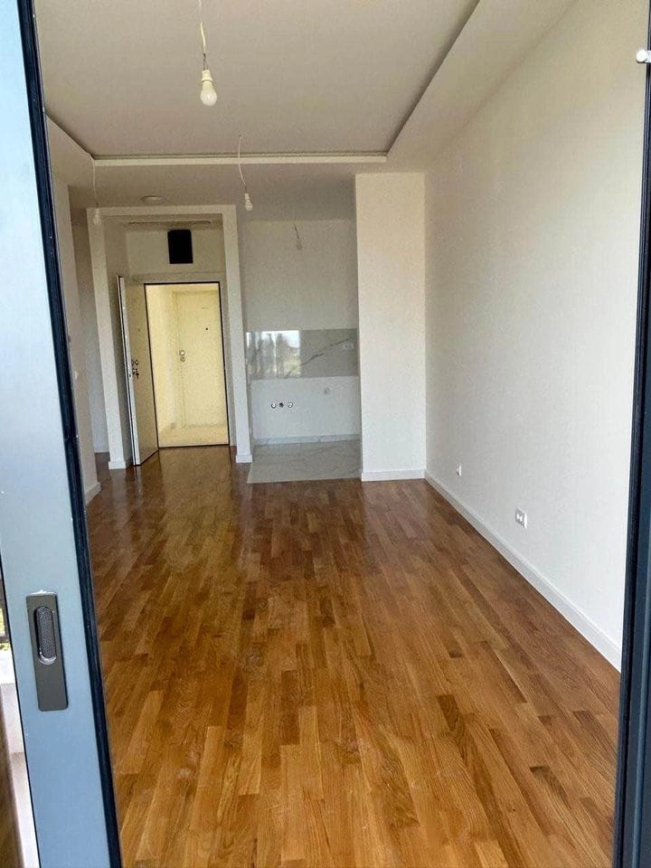 Jednosoban-stan-sa-pogledom-na-more-u-centru-Bara-2 Jednosoban stan 51 m² – Bar — fotografija 3