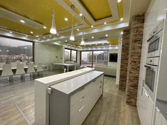 Dvosoban stan 158 m² – Budva — fotografija 4