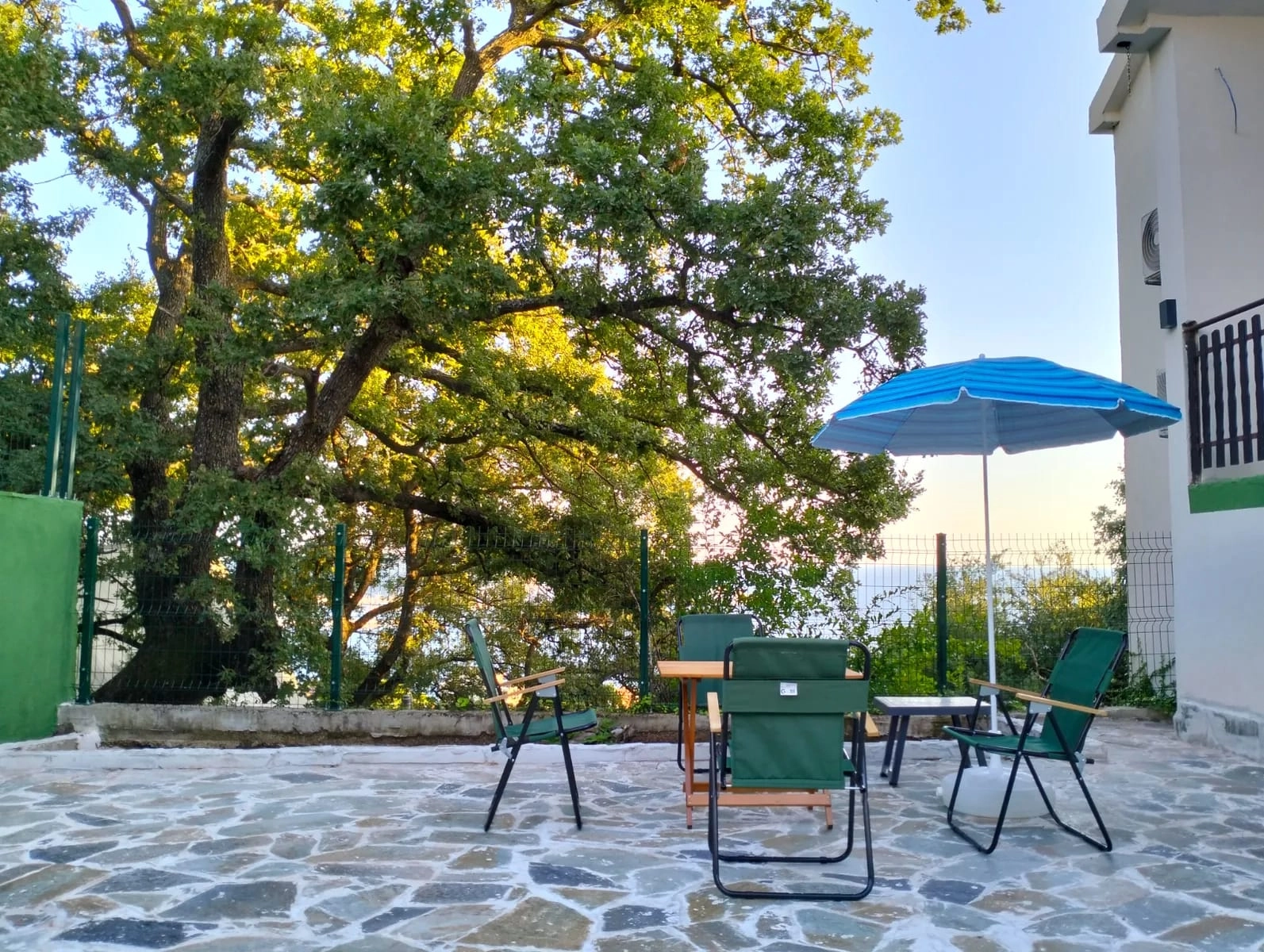 Dvospratna-kuca-sa-dvoristem-na-Susnju-Bar-2 Kuća 101 m² – Šušanj, Bar — fotografija 3