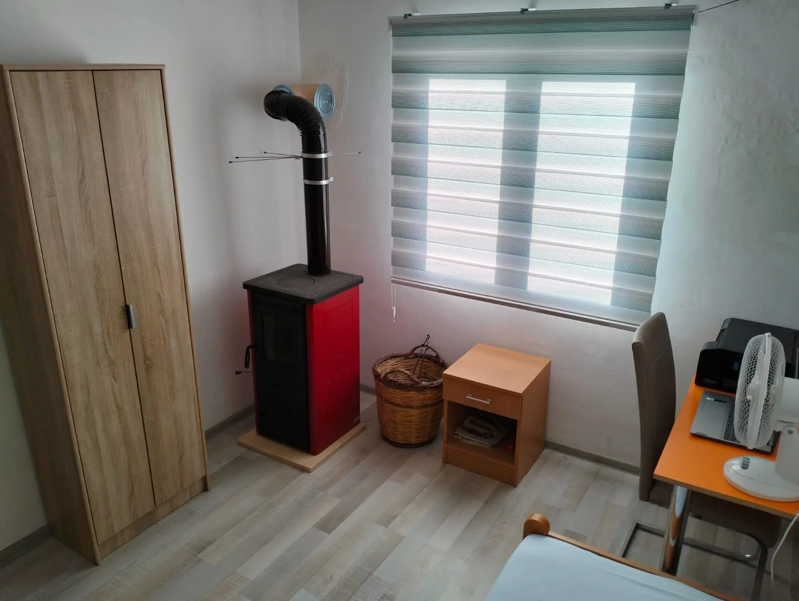 Dvospratna-kuca-sa-dvoristem-na-Susnju-Bar-5 Kuća 101 m² – Šušanj, Bar — fotografija 6