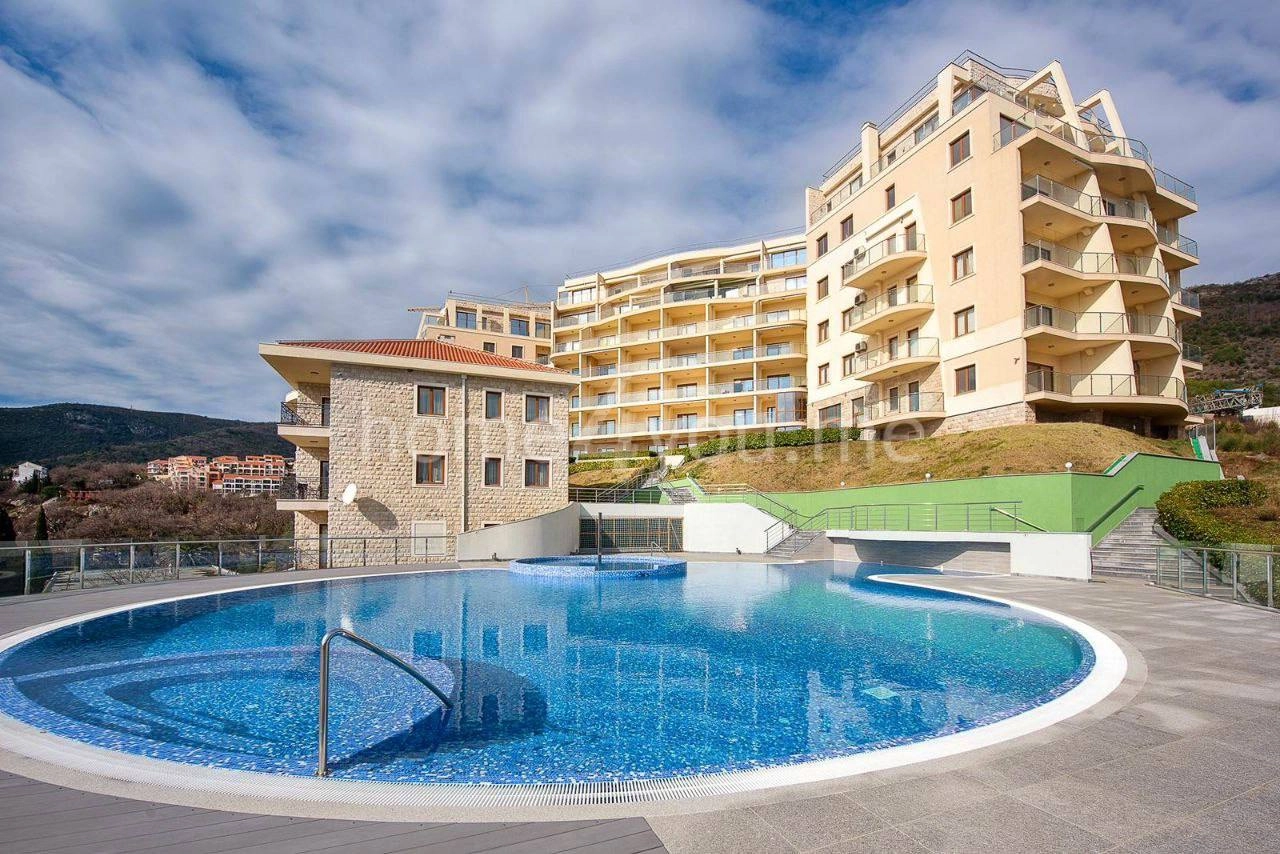 Jednosoban-stan-u-kompleksu-Belvedere-Becici-Budva-1 Jednosoban stan 93 m² – Bečići, Budva — fotografija 2