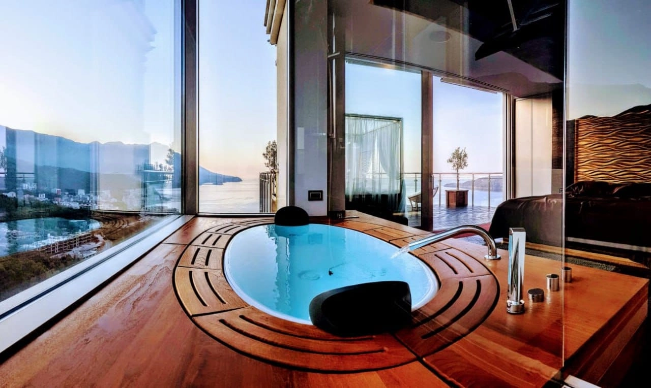 Penthaus-sa-pogledom-na-more-Becici-Budva-1 Dvosoban stan 167 m² – Bečići, Budva — fotografija 2