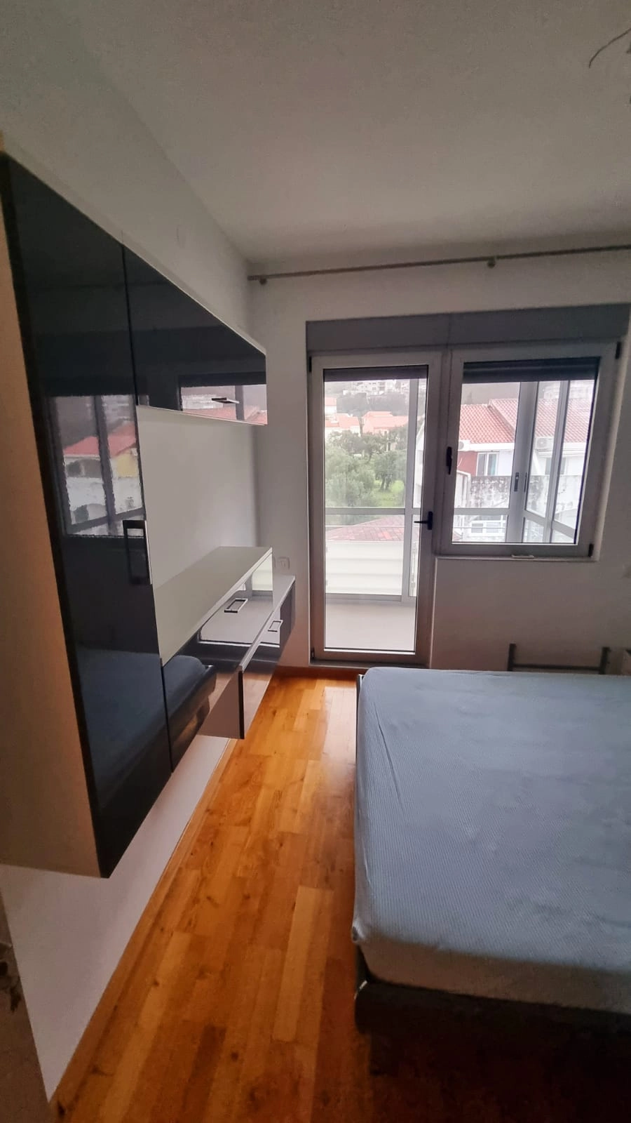 Dvosoban-stan-sa-studiom-i-garazom-Becici-Budva-7 Dvosoban stan 83 m² – Bečići, Budva — fotografija 8