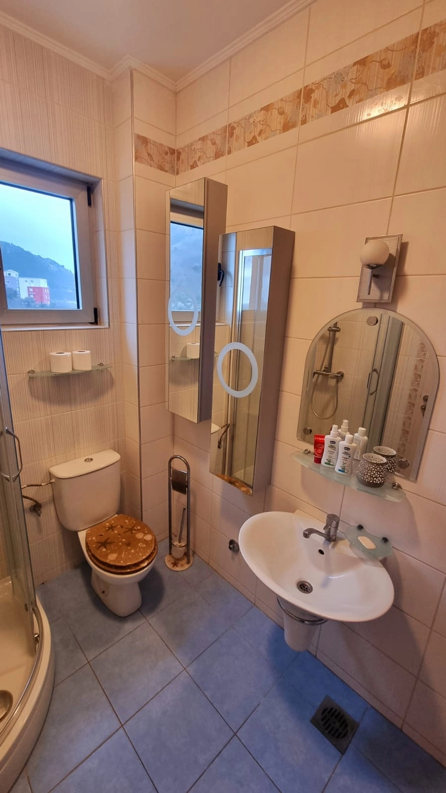 Dvosoban-stan-sa-studiom-i-garazom-Becici-Budva-9 Dvosoban stan 83 m² – Bečići, Budva — fotografija 10