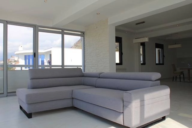 Penthaus-sa-terasom-i-pogledom-na-more-Dobra-Voda-Bar-4 Trosoban stan 241 m² – Dobra Voda, Bar — fotografija 5
