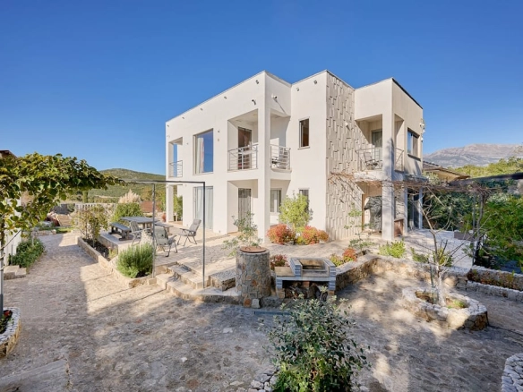 Kuća 200 m² – Krimovica, Kotor — fotografija 2