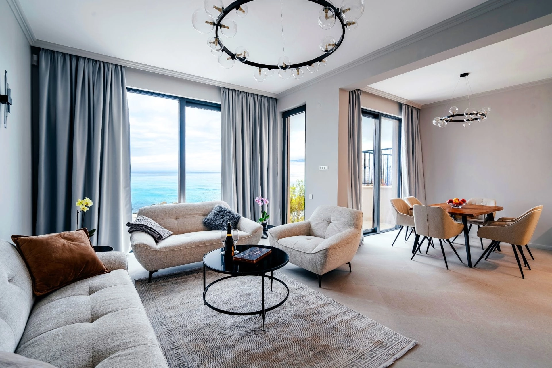 Kuca-sa-bazenom-i-pogledom-na-more-Blizikuce-Budva-3 Kuća 220 m² – Blizikuće, Budva — fotografija 4
