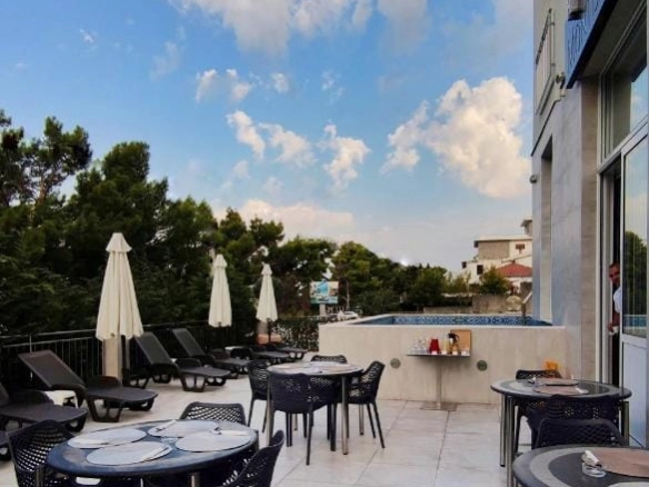 Hotel 735 m² – Šušanj, Bar — fotografija 3