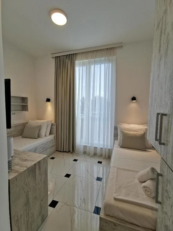 Hotel-na-prvoj-liniji-mora-Susanj-Bar-7 Hotel 735 m² – Šušanj, Bar — fotografija 8