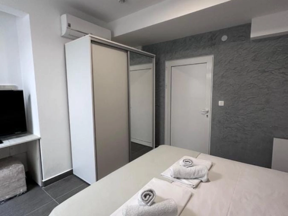 Hotel 735 m² – Šušanj, Bar — fotografija 9