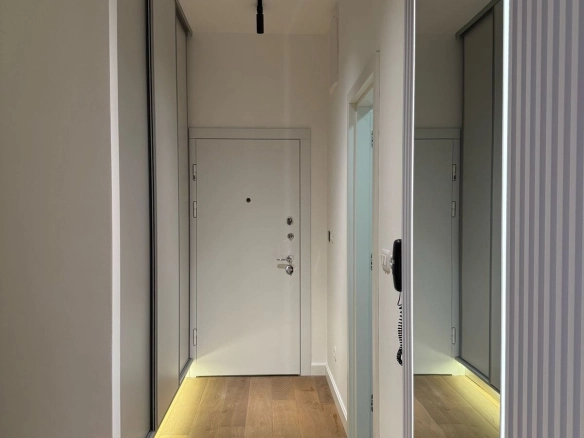 Dvosoban stan 78 m² – Bar — fotografija 7