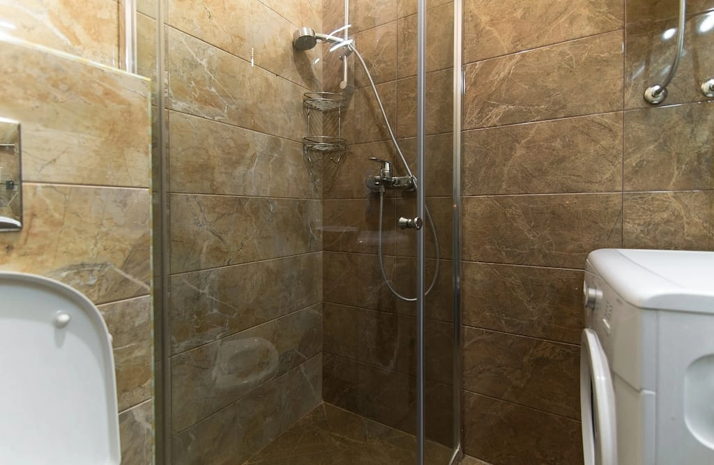 Jednosoban-stan-u-Harmonia-Apart-Hotelu-Zavala-Budva-7 Jednosoban stan 44 m² – Budva — fotografija 8