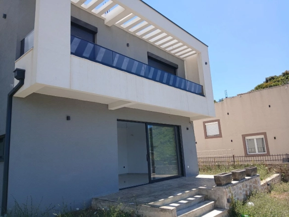 Kuća 220 m² – Dobra Voda, Bar — fotografija 2