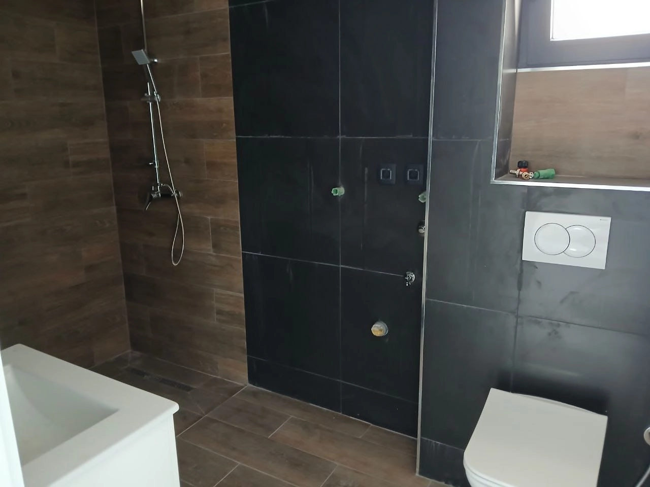 Kuca-sa-bazenom-i-pogledom-na-more-Dobra-Voda-Bar-9 Kuća 220 m² – Dobra Voda, Bar — fotografija 10